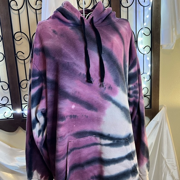 PINK Victoria's Secret Tops - PINK Victoria's Secret Cozy Purple Hoodie
